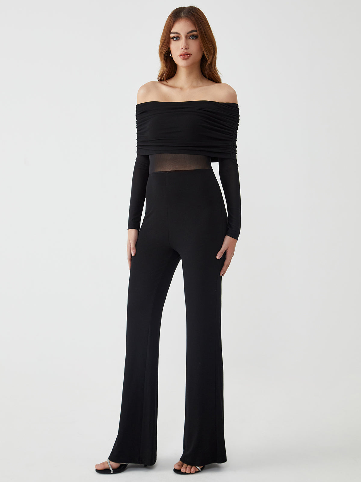 Off-shoulder jumpsuit med lange ærmer i mesh